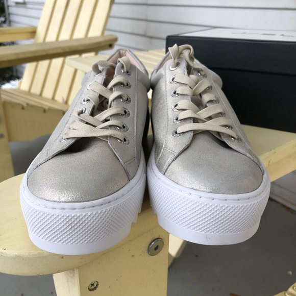 J Slides women’s sapphire leather sneakers - Picture 2 of 6